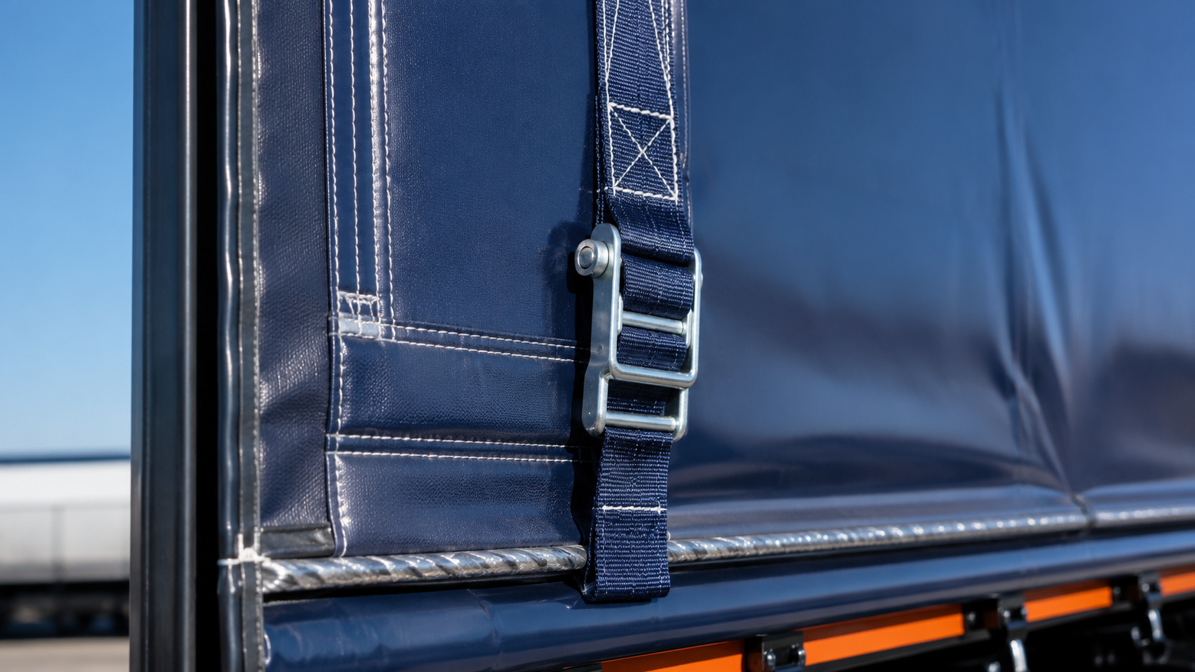 Reinforcement & buckle detail