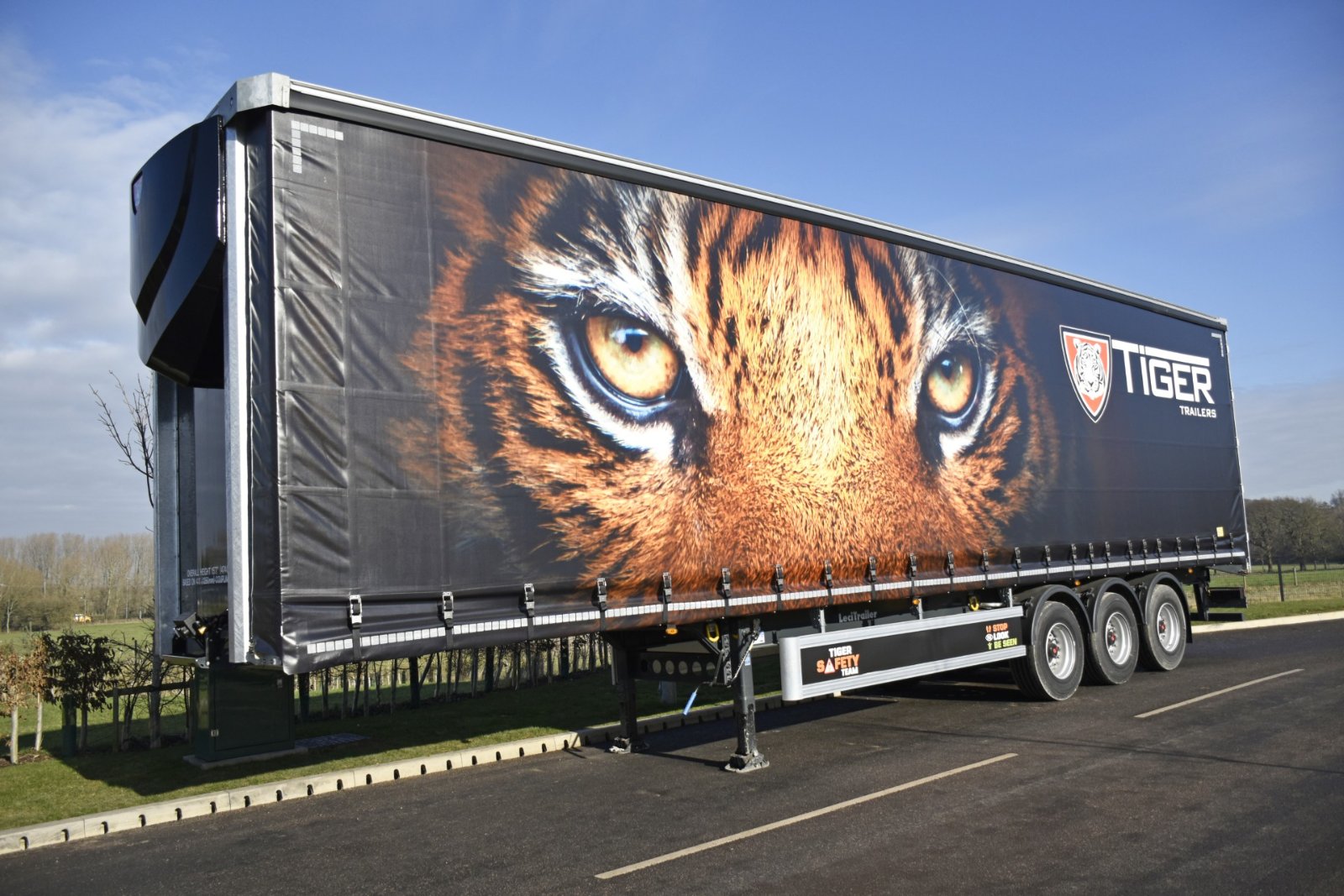 Tiger Trailers digital-print curtain side
